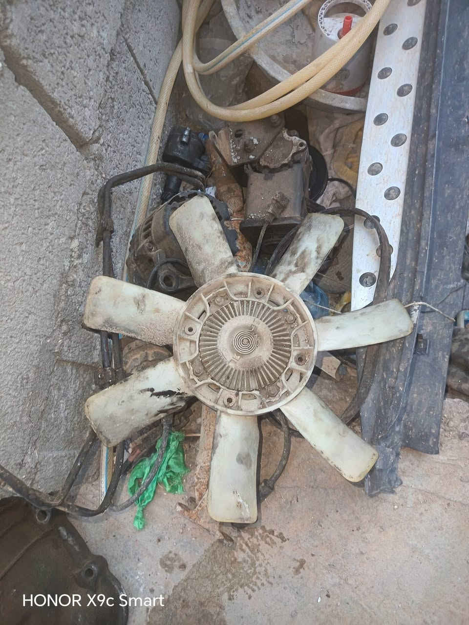 سلام عليكم غراض بيكم البيع


**إذا كنت صاحب هذا الإعلان وتريد حذفه لأي سبب، رجاءا أرسل رسالة إلى الدعم الفني**