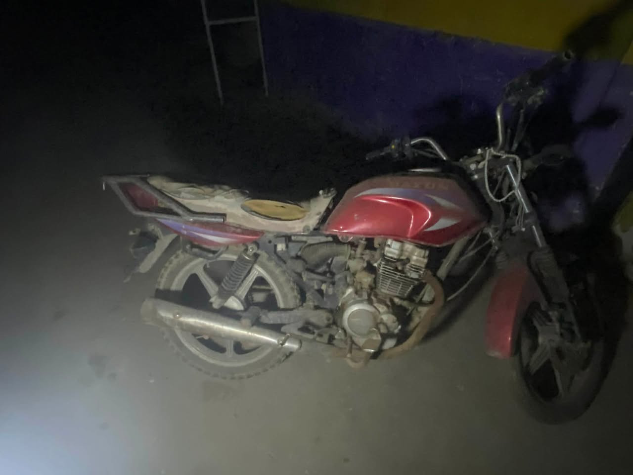 بسس الوعود الكاذبه دراجه دايوان عظم جانت تشتغل متروكه ابعيها كومه حديد او مراوس بدراجه اربعه كير خاص موجود اوراق اصوليه


**إذا كنت صاحب هذا الإعلان وتريد حذفه لأي سبب، رجاءا أرسل رسالة إلى الدعم الفني**