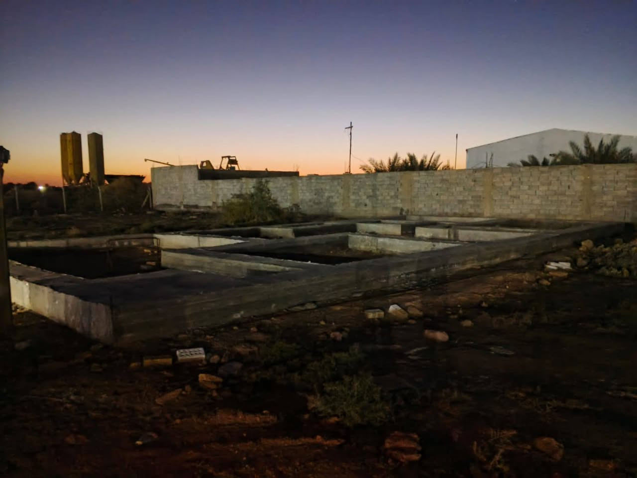 ياالله
اللهم صل على محمد وال محمد
يوجد عرصه للبيع طابو زراعي سند 25
مساحتها200متر 
العنوان طريق السنيه مجمع توحيد الثالثة قرب مصفي الماء
العرصه بي رباط كونكريت مسلح
الخدمات ماء كهرباء انترنت وجاهز تبليط بالباب

اي استفسار اتصال على الارقام التاليه
*********** بإدارة ابوامجد الكرعاوي للعقار
***********
*********** بإدارة ابورقيه العرداوي للعقار
ومراجعة المكتب اسم المكتب الغيث للعقار

عنوان المكتب حي العسكري الاول قرب مطعم كباب نذير الشارع مباشره
