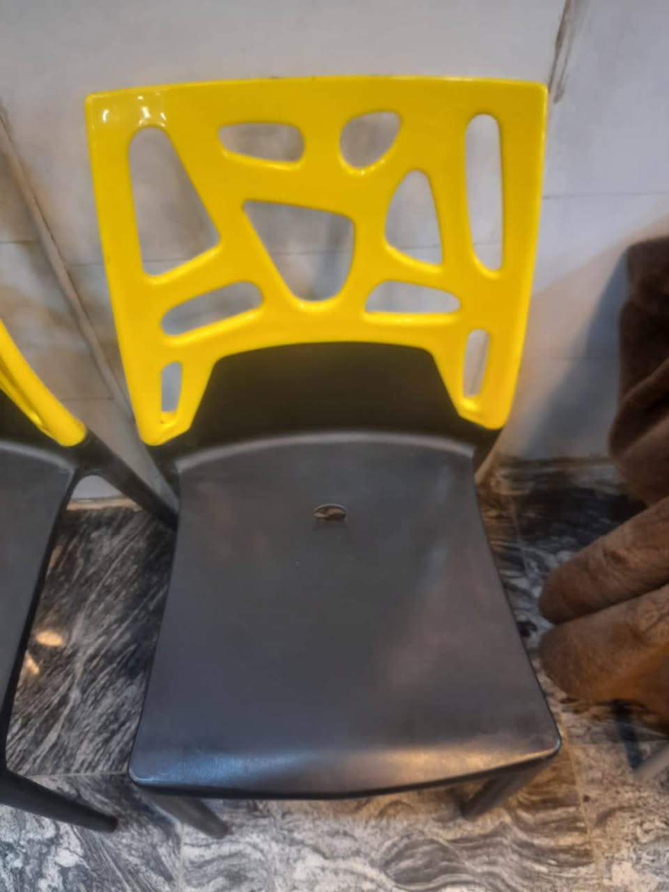 السلام عليكم
براد UGUR التركي عدد2

حافظة موطة عدد 1

كراسي عدد 10

مولدة عدد واحد

الاسعار:

البراد: الواحد 360

حافظة الموطة: 650

الكراسي عدد10: الكرسي ب20 وبيهن مجال قليل للشراي

المولدة: ب65

واكو مجال للشراي وشرط كل المذكور على الفحص تجي تشوف وتفحص وتتأكد وغراض استخدام قليل والنظافة 99%


**إذا كنت صاحب هذا الإعلان وتريد حذفه لأي سبب، رجاءا أرسل رسالة إلى الدعم الفني**