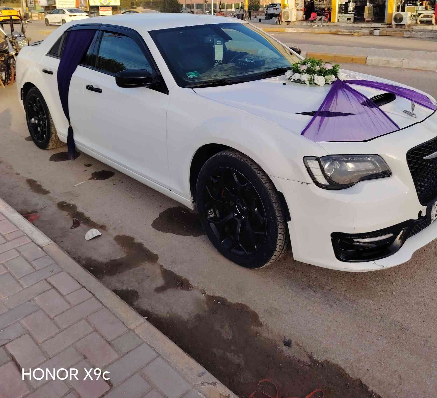 سلام عليكم اوباما 2014 محدثه2023 srt كامل حته شاشات محدثه  داخل جلد اوف وايت سستم داخل كاربون فايبر دحايه دوس سبايدر دفيوزر خلفي كله كاربون ويل20عاكسات لد سموك مري باتمان يدات بوب كاربون بنيد3. فتحات منضومه زنون كامله سياره بشرط تجي كلب اذا لكيت شخط حته فلوس تكسي عليه سياره مال جنيان وشرط مشتغليها شغل يخبل ارقام اربيل انكليزي دولي وسنويه على شاصي شرط ارقام اصلي معمل محرك3.6 سته سلندر طلقه سياره تبريد ثلج شرط سياره كلوب واحد بالدشبول ممشتغل  كصه جنطه شغل يخبل مكان دوانيه قضاء الحمزه ***********
