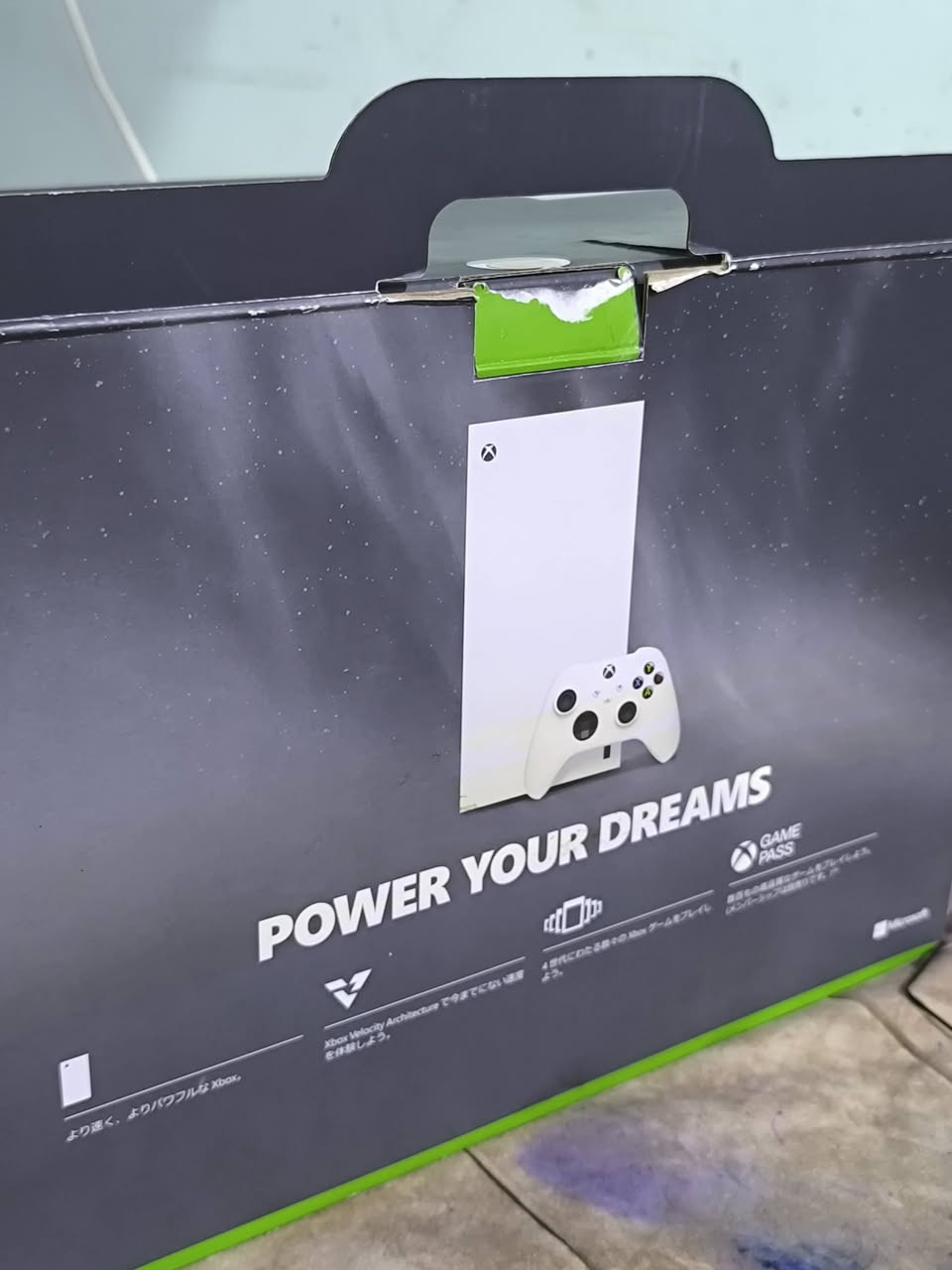 سيريس اكس
سلام عليكم  جهاز اكس بوكس سيرس اكس  ما مفتوح صالي سبوع من جبته  ذاكره واحد تيره 1000كيكه  بي العاب مشتريه 2 بي كيم باس شهر قبل اسبوع فعلته  
مكاني البصره   سعره 700
*********** واتساب متواجد
