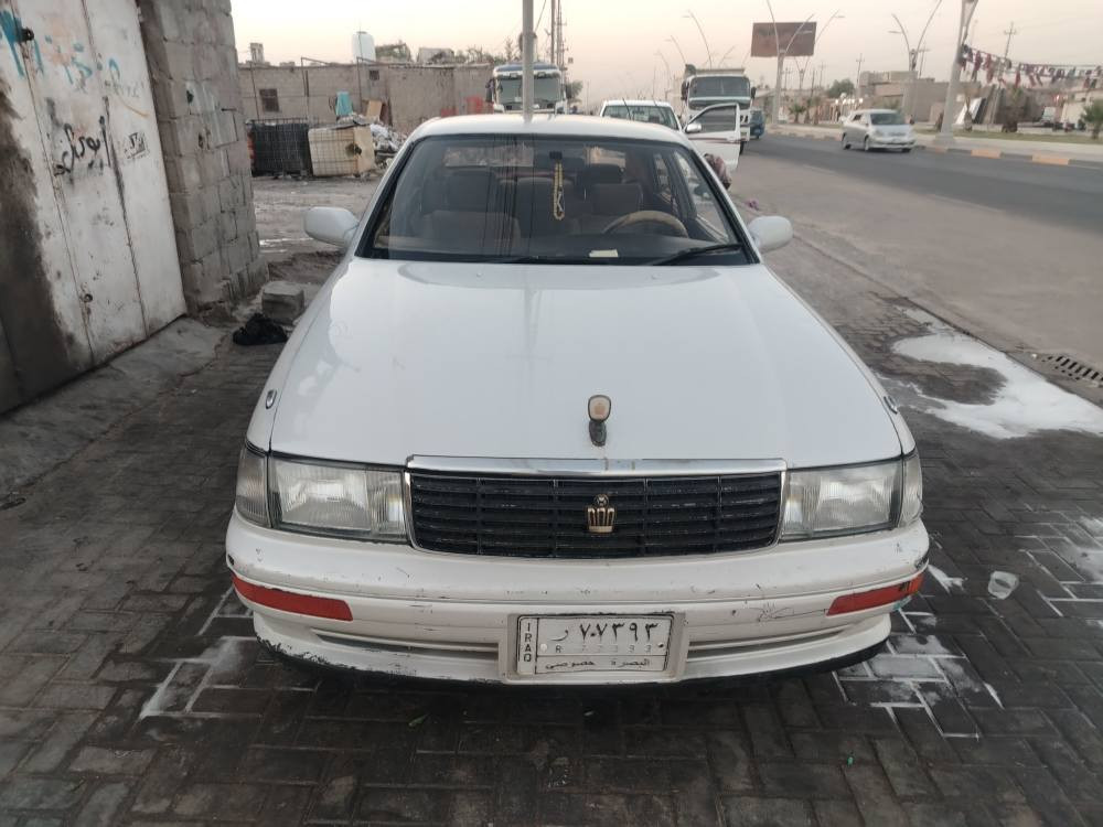 السلام عليكم
للبيع كراون بطة مديل ١٩٩٢
مكفولة من الكصة و نقل جثة و اصوليات
اضمنلك الاصوليات 
السيارة راعيهة موجود بخور الزبير

السيارة حلوة و نظيفة و شوف الصور و تأكد بعينك
السعر٥٨ 

الشراي يتواصل *********** البصرة, العراق
