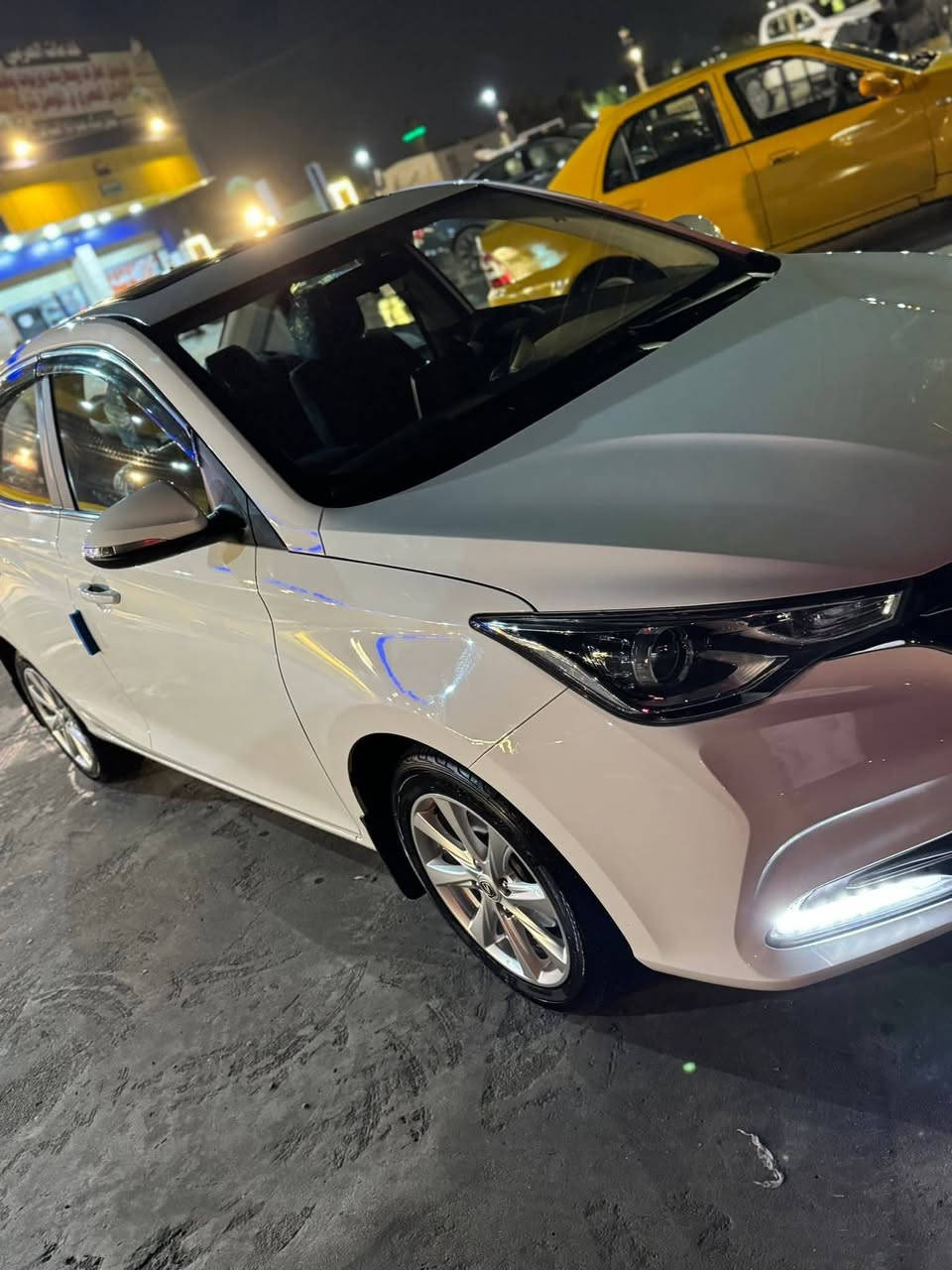 شانجان ال سفن موديل 2025 ماشي 17 الف فقط ضمان عشر سنوات مكفوله بوضع الشركة مواصفات معروفه للاستفسار ***********
***********
