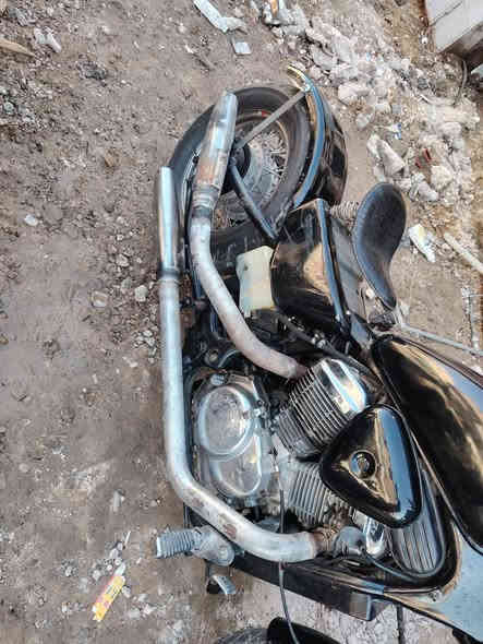 سلام عليكم هونده ستد ببر ٤٠٠ دراجه حلوه كابريترات اصليه بلكات جدد زنجيل جديد دراجة كاعدة بمليون وبيهة مجال قليل ماكان الكاضميه ***********
