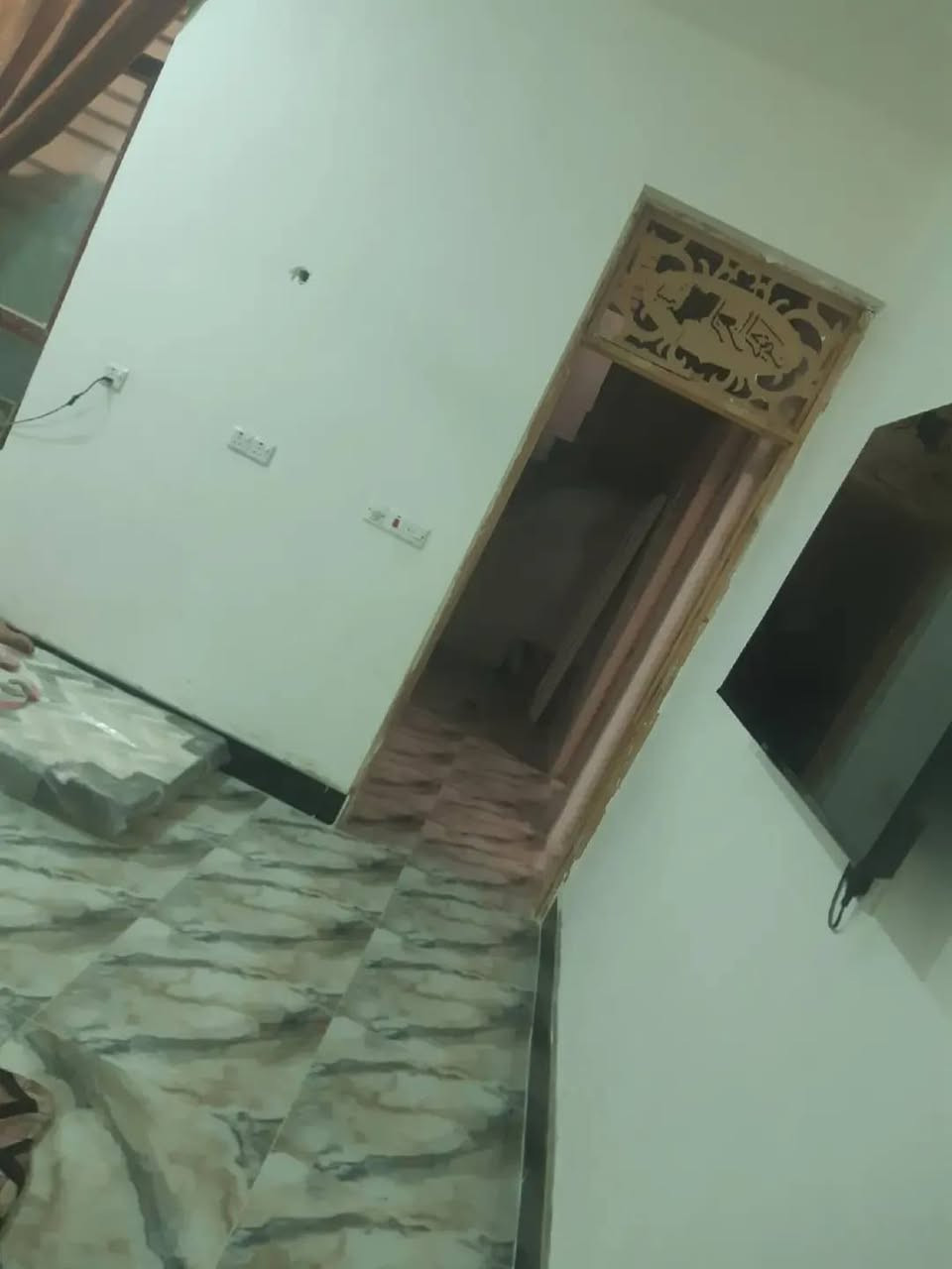 بيت ٦٠ متر زراعي للبيع  سعر مناسب   ويرهم قصد
بناء حديث  خدمات كامله تبليط مجاري ماء كهرباء موقع  بغداد كفاءات السيديه والاستفسار *********** يوجد وتساب بغداد, العراق

