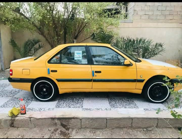 السلام عليكم سيارة بيجو 405 مديل 2016
سيارة مكفوله كير محرك 
بيه باب مبدل وره سايق 
العنوان البصرة ابو الخصيب 
سعر ٤٠ وبيه مجال قليل   ***********👉
