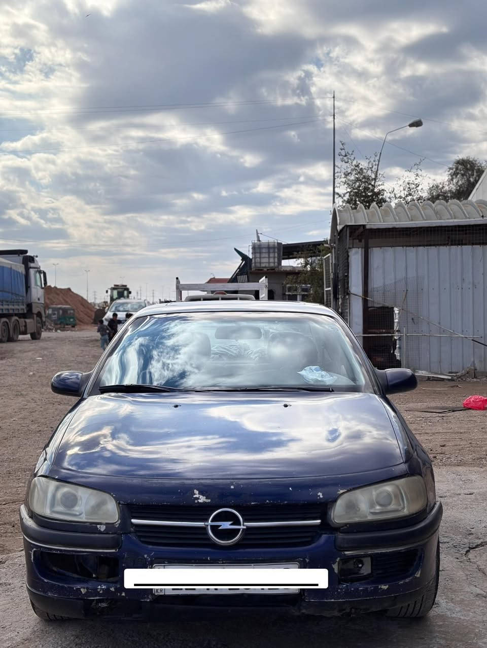 سَلاام عِليكم ، من رخصه الاأدمن 
أوبل أوميكا بزون  1995 بزون 
رقم سليمانيه بأسمي 
مكينه 2.0 بلادي 
كير اوتوماتيك
السعر 40 
مكان السياره بغداد الراشديه 
رقم الهاتف ***********
