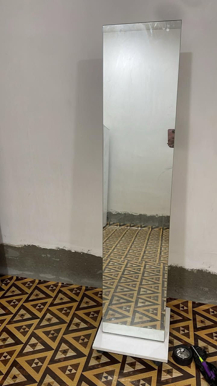 غرفه
أخشاب تركي

موجوده الجربايه هم 

السعر 375 الف 

بيه رطوبه بس ظهر الكنتور يحتاج تبديل فايبر

مكاني كربلاء


**إذا كنت صاحب هذا الإعلان وتريد حذفه لأي سبب، رجاءا أرسل رسالة إلى الدعم الفني**