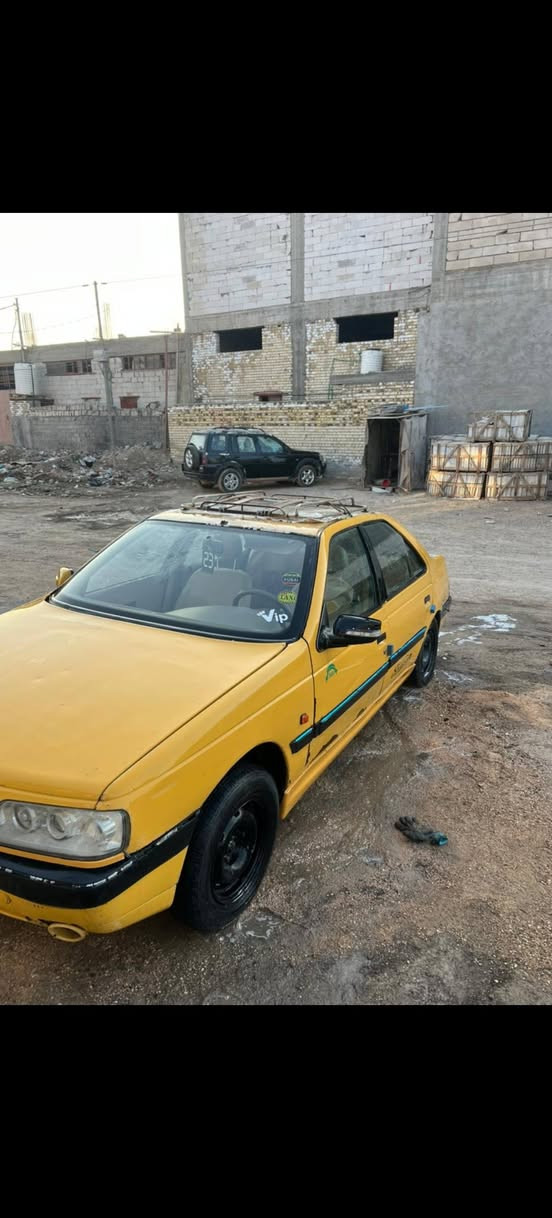 بيجو 405 للبيع.  السعر 16
***********

مكلف بلنشر
