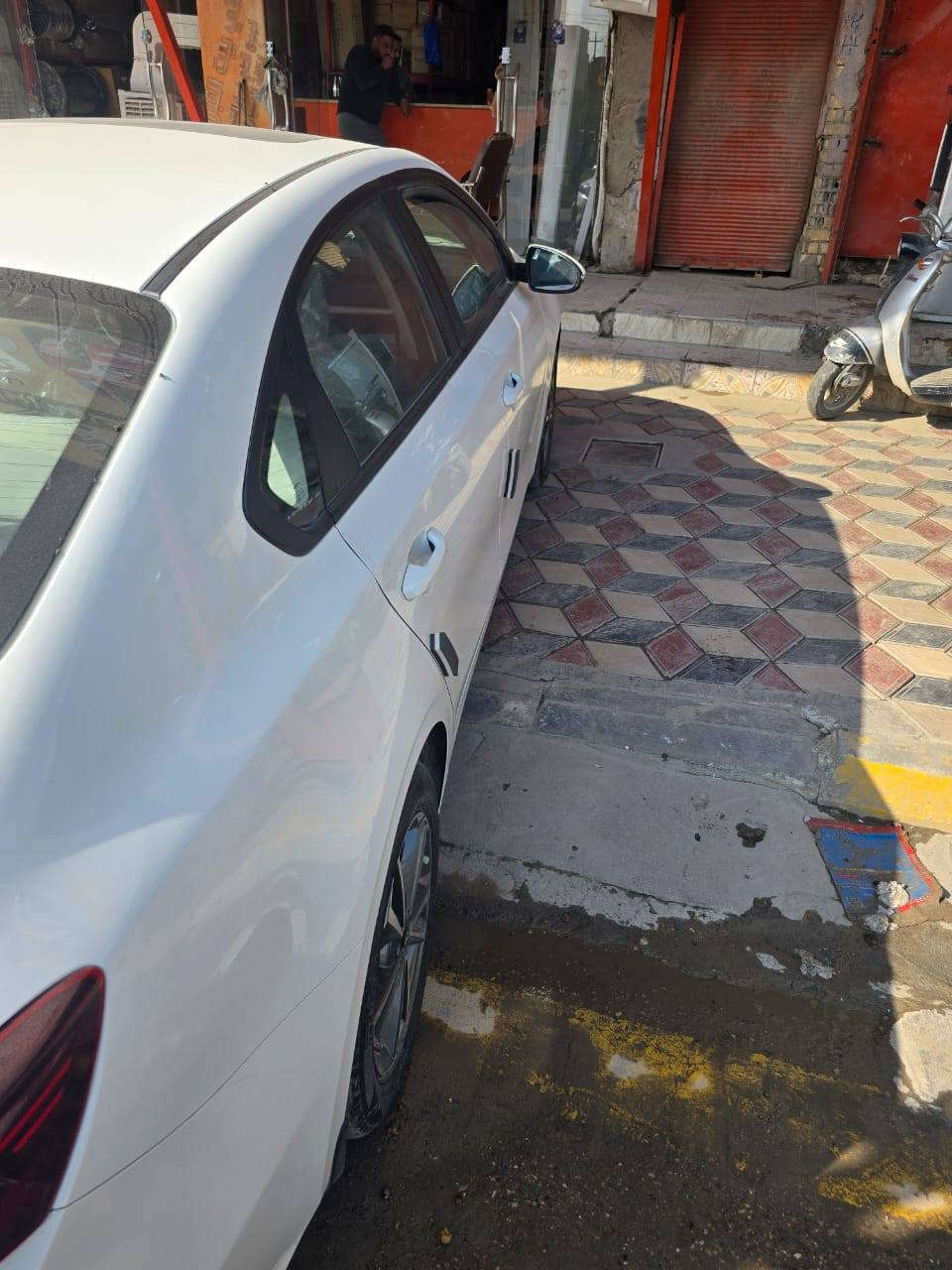 كيا سيراتو ٢٠٢٢ رقم اربيل تريد وكاله تريد تحويل  بيها صبغ بالدوسه ماشيه ٨٠ الف فول عده البصمه محرك ١٦٠٠ عنواني ناصريه
سعرها ١٦٥ وبيها مجال بسيط
***********
