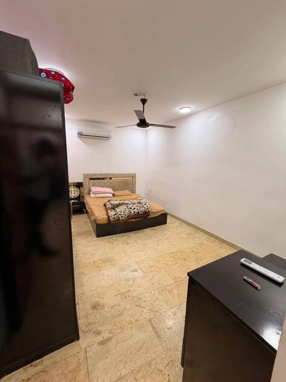 شقه للايجار في منطقة المنصور 🏠
العناب حي دراغ خلف وكاله سردار📍

التفاصيل ( صاله - مطبخ 🍳 - صحيات 🚿 - غرف نوم عدد 2 🛏️ )

750$ ط ثاني 
850$ ط اول

للاستفسار الاتصال 📞

***********
