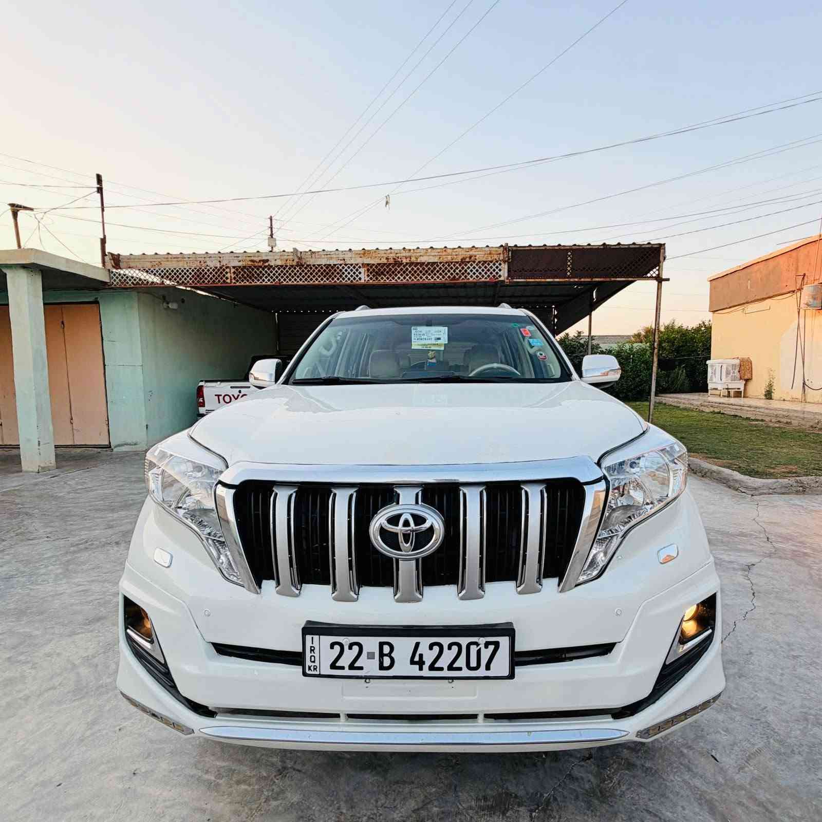 السلام عليكم 

براود 2010 محدث لايت ودعاميه فقط 14 

بدون صبغ 

مواصفات TLX سبير تعليك ثلاجه امري شفط زراك لايت 
لايت متحرك 3 قطع تبريد 7 راكب تحكم استيرن شاشه كامره حساسات 

محرك 4 "2700 

محرك گير صدر تخم تاير تبريد تدفئه سياره جاهزه وجديده سبير ما نازل.

رقم اربيل دولي سنويه لل31 زهزه لل27 كلها جديده تحويل مباشر.

بيع نقد ويرهم مراوس حسب القناعة. 

العنوان الشرقاط اسديره 
***********
***********
