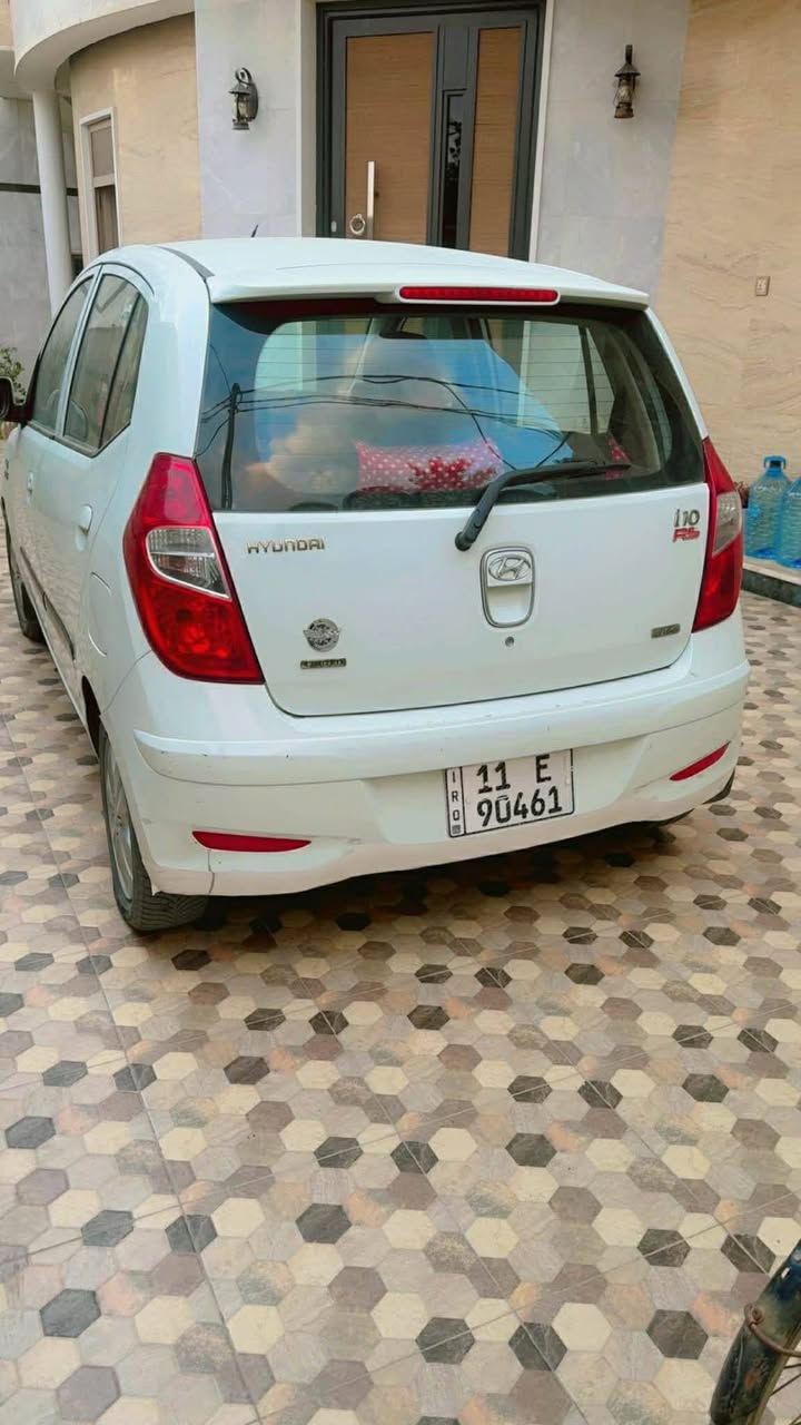 هوندي اي 10 رقم بغداد موديل2013 جاهزه من كل نواحي بيه ضربه جاملغ لامامي  لايمن  لسعر 80وبيها مجال قليل لمكان واسط صويره لستفسار أكثر اتصل  ***********
