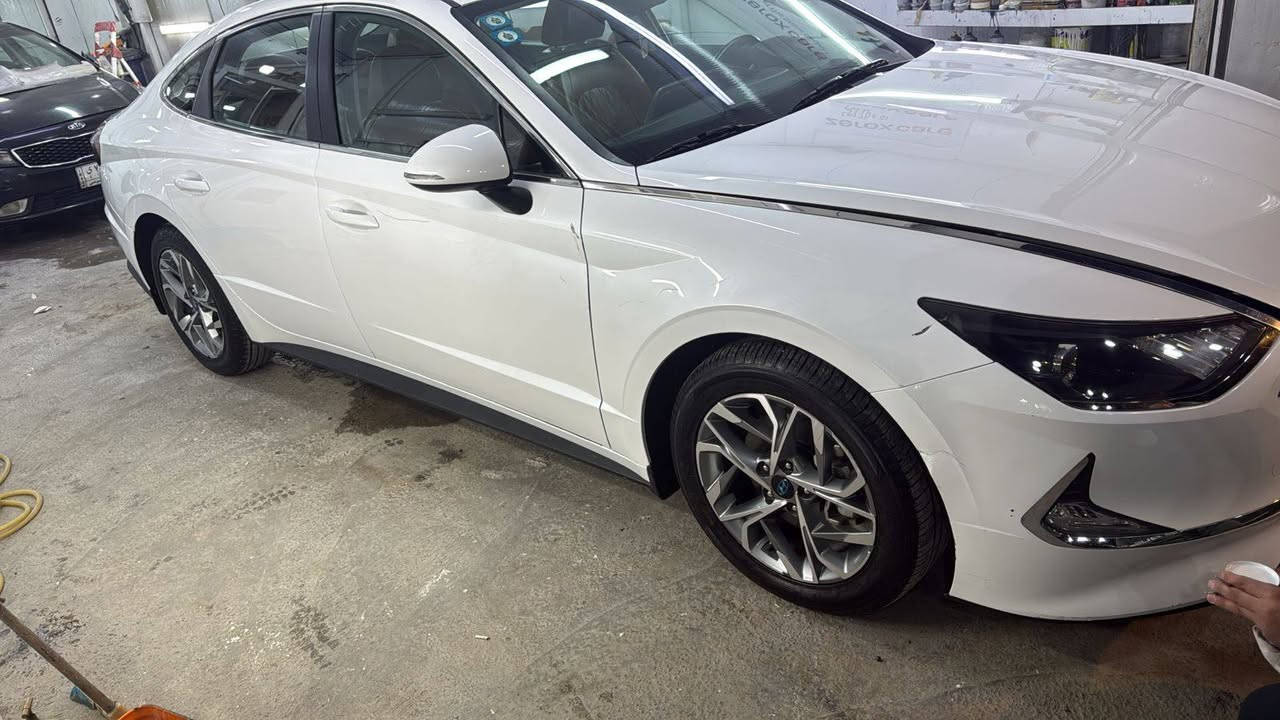 تحيه طيبه السلام عليكم ورحمة
سوناتا 2020 خليجي
نص فول
مكينة 2500
كشنات جلد مشمشي
تحكم ستيرن
حساس خلفي أمامي
مري شفط
ترحيب ويل كب
لد خلفي
سويج
كير ماوس
3 انظمة قيادة
مانع انزلاق
شاحن موبايل
شاشه دعم كار بلي
مكفوله باقي مواصفات معروفه
رقم بغداد دولي باسمي تحويل مباشرة
السعر 165 ورقه وبيها مجال
اي استفسار
***********
*********** ابو امير
مكان بغداد معارض البياع
