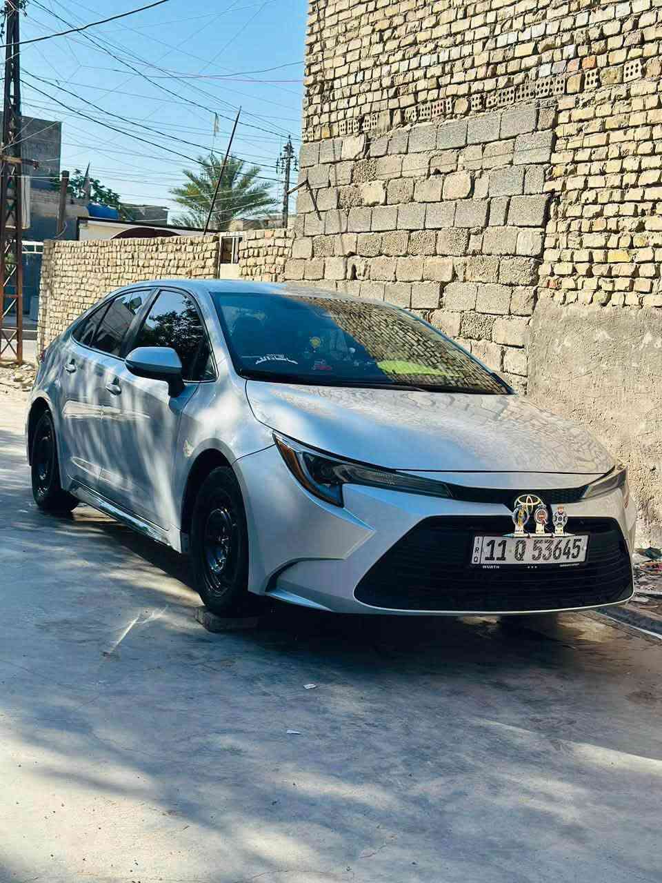 سلام عليكم 
كورلا موديل23
أمريكي 
فول مواصفات عده الفتحه 
ماشية 54
حادثه بنيد مبدل وجاملغ ايمن تعمير نفسه 
السعر 133وبيه مجال 
رقم ***********
