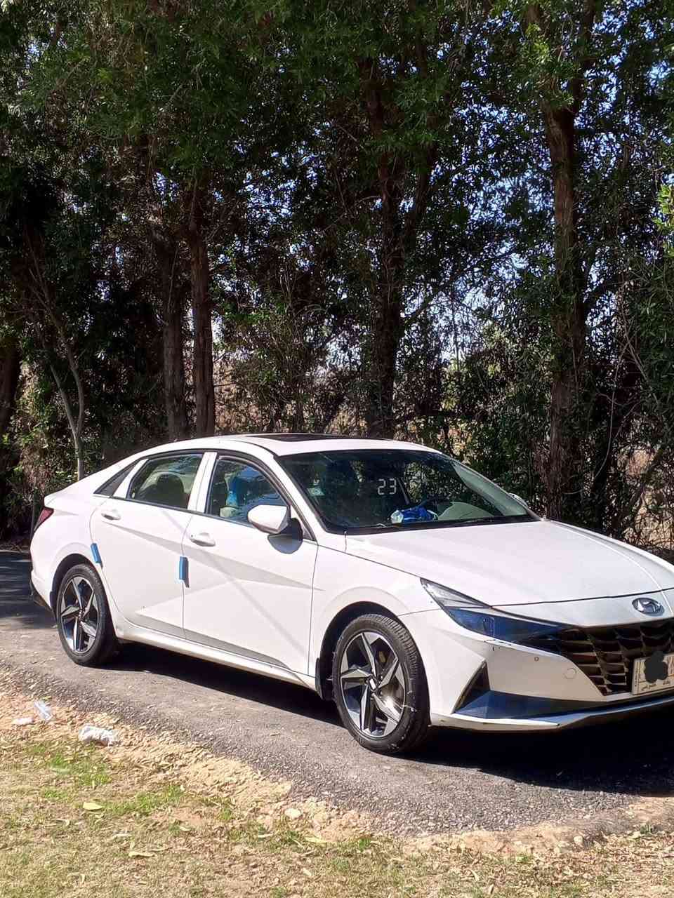 للبيع النترا 2023 خليجي مكفوله رقم بغداد فول مواصفات 1/1،گير At, بصمه، تشغيل عن بعد، لد امي وخلفي فتحه..، حساس امامي خلفي، فول السياره، انارة ترحيب 
السعر المطلوب 178 وبي مجال للأستفسار الاتصال على الرقم ***********
