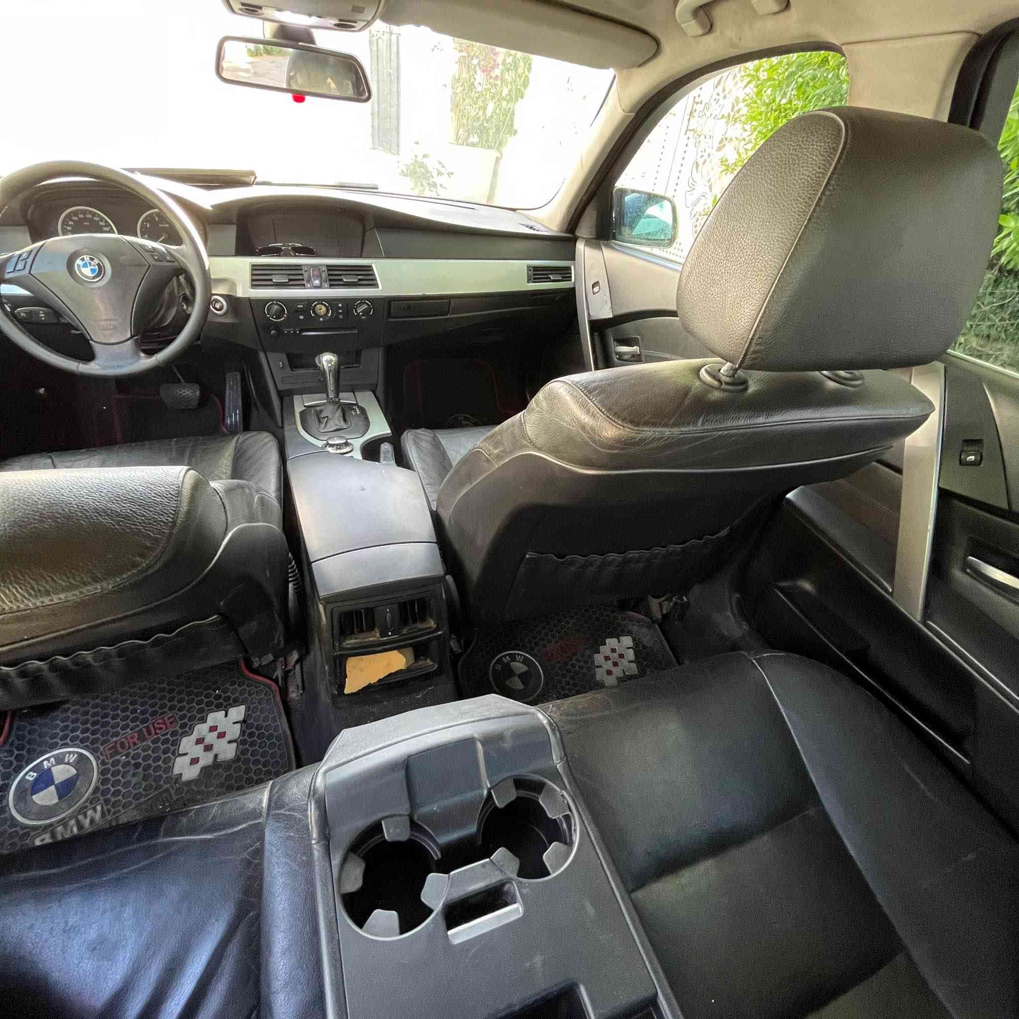 ساخ ساخ مەنەفێست 2006 چاو و برۆ 525 نۆزڵ کورت مەرغووب پێش و پشت کردومە بە M5 گێڕ مەکینە کارەبایی بەشەرت کوشن جڵد و کارەبا 75$ مەجال ژ.م *********** كالار, السليمانية
