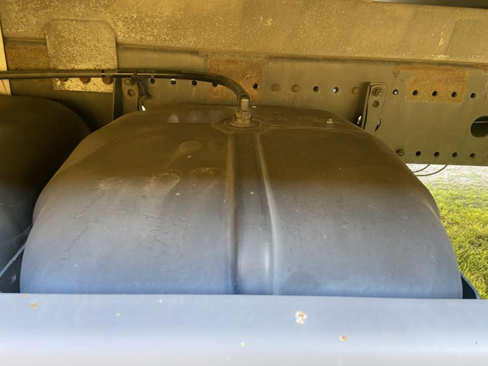 حي الاغراض للبيع 20 ورقه
کامل بۆ فرۆشتن سعری ٢٠وەرەقە
***********. واستپ
***********.
