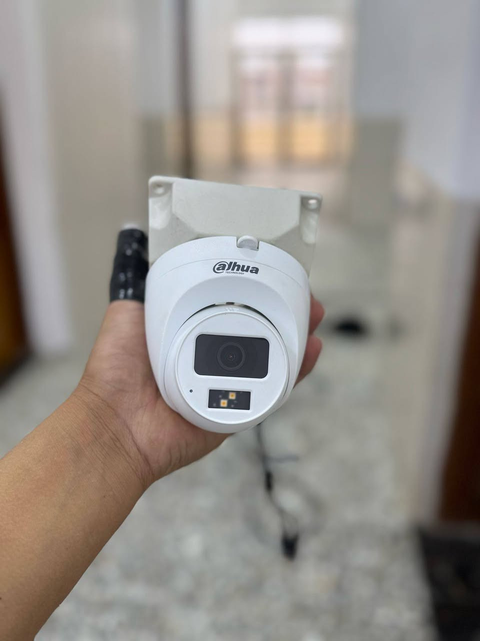 تم.تنصيب 4 كامرات مراقبة
من ماركه دهوه .5 ميكا.
لأحد مجمعات ملابس في حي جهاد.
من مجموعة الشمس توفر تنصيب وتجهيز كامرات مراقبة.
فرع بغداد حي جهاد. التواصل ***********
