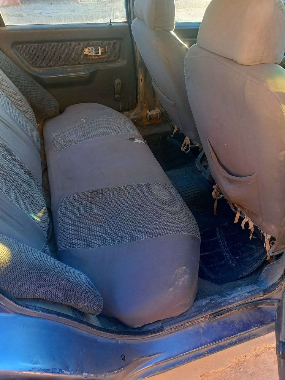 فالفو للبيع محرك وكير طخم وتايرات شرط وكالة وتحويل شرط ***********
