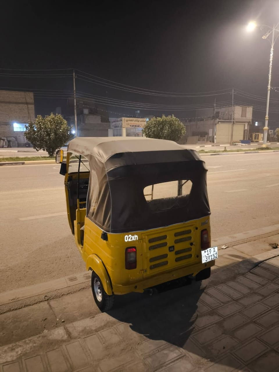 موديل 19 باسمي أرقام وسنوية
بيها طخه بالغد وبيها دحجات محرك نضيف كهربائيات شغاله كلها تخم تاير باتري جديد تجي تشوف وتفحص سعرها 5500 وبيها مجال للطيبين
***********
***********
مكانها كربلاء حي الوفاء
