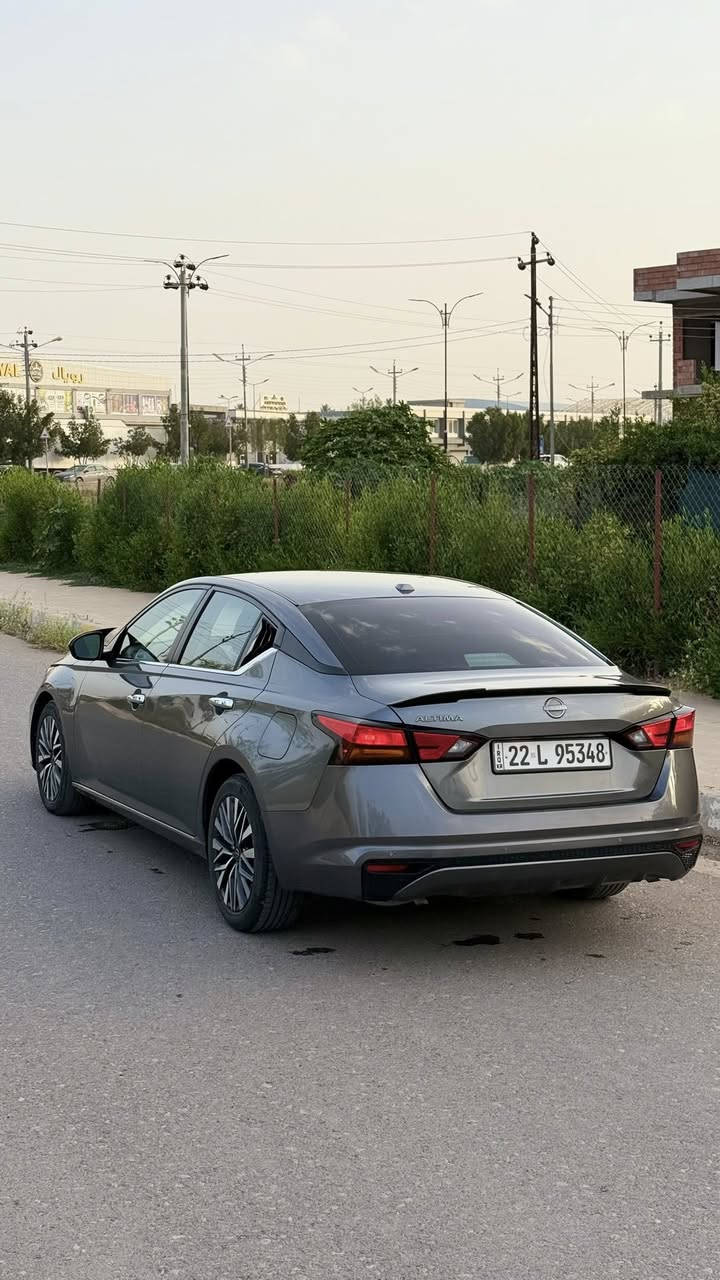 التيما  2023  SV
مرقمة اربيل هزة وسنوية جديدة 2031
ماشية  ٦٠  الف
• رادار امامي( تثبيت مسار مع مانع تصادم )
• رادار جانبي ( نقطة عمياء )
•رادار خلفي
• تشغيل عن بعد 
•كشن كهرباء
• بصمة مع بصمة ابواب 
• شاشة أبل كار بلي واندرويد اوتو 
• حساسات خلفية وقوف ذاتي
• كاميرا دوارة
• ويل كب

قطعة وحدة صبغ فقط وشبرين بارد 

صور الحادث والسونار مرفق بالمنشور .. 

مكان السيارة ديالى / خانقين 
السعر  ١٤٩ وبي مجال 
***********
