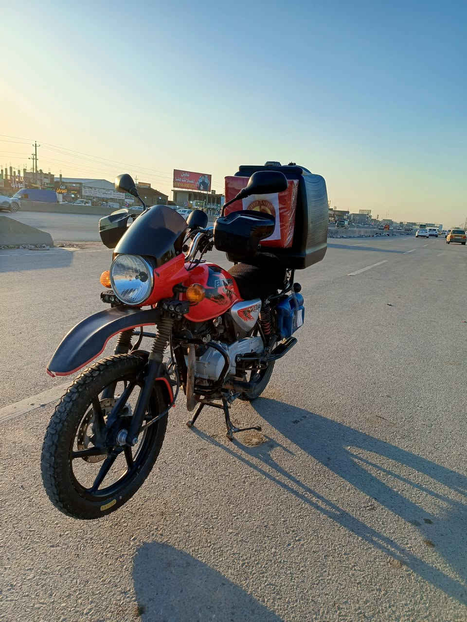 السلام عليكم ورحمه الله
بوكسر 2021
اوراق كامله بوجهك ترقم 
السعر900
***********
