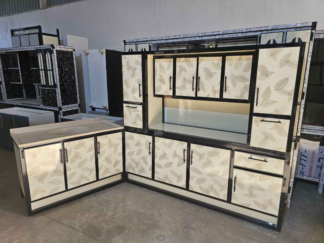 كاونتر #دبدوب ارضي وملحق مترين  مع  سنك متر و20 مرمر
السعر 335  الف 
يوجد توصيل لجميع المحافظات


**إذا كنت صاحب هذا الإعلان وتريد حذفه لأي سبب، رجاءا أرسل رسالة إلى الدعم الفني**