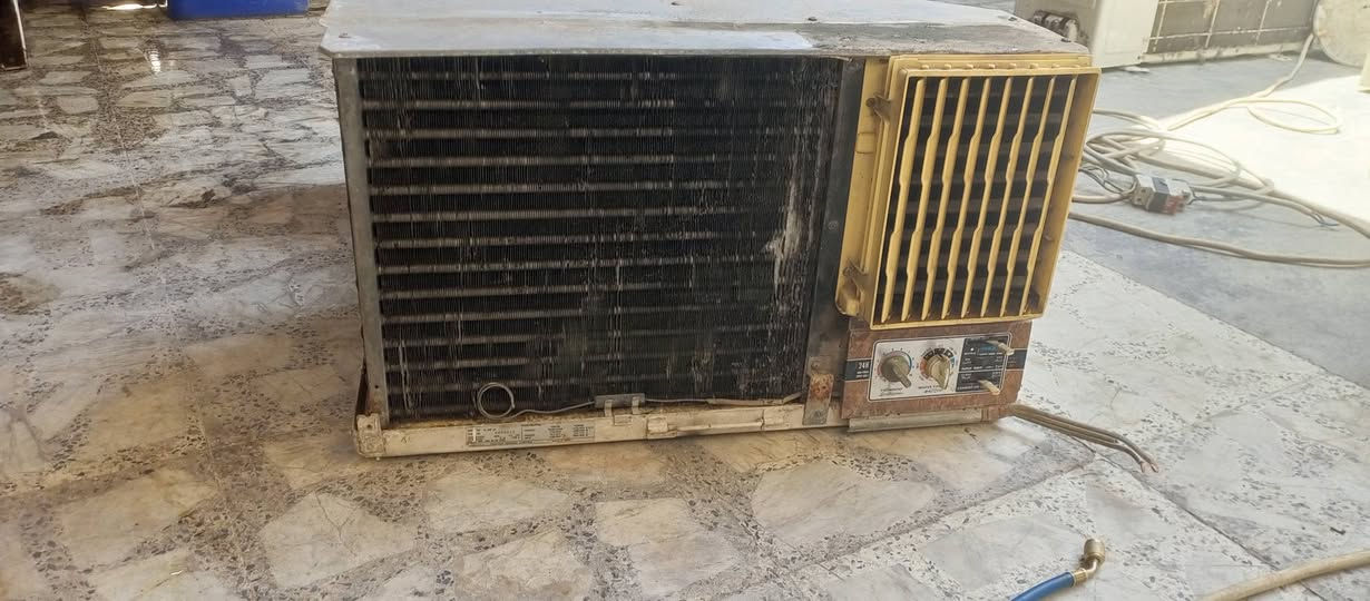 مكيف جنرال طنين اوثلث الطويل حار بارد قرص الشركه بلادي سعر 350الف قفل بغداد حي النصر سياحي قرب العبيدي ***********
