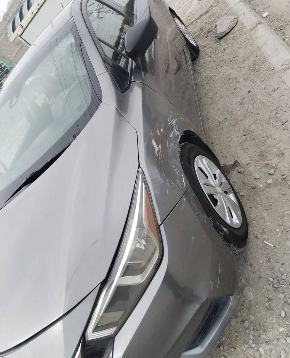 السلام عليكم
نيسان سنترا موديل ٢٠٢٠ حادث جاملغ وبنيد بيه ملاحضات مبينه بل صور الاتصال /***********
السعر /84 ورقه 
عنوان /هياكل غزاليه
