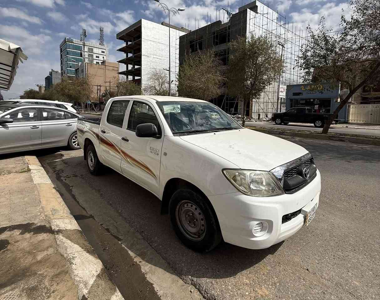 تويوتا هايلوكس ٢٠١٠
بيها فقط شبرين صبغ بالبودى الخلفي
السياره كلشي بيها جديد الرقم والسنوية لحد سنة ٢٠٣١
من دعامية لدعاميه بشرط
بدون ضربة و بدون حادث
السعر ١٤٧ و قابل للتفاوض
مكان السياره اربيل


**إذا كنت صاحب هذا الإعلان وتريد حذفه لأي سبب، رجاءا أرسل رسالة إلى الدعم الفني**