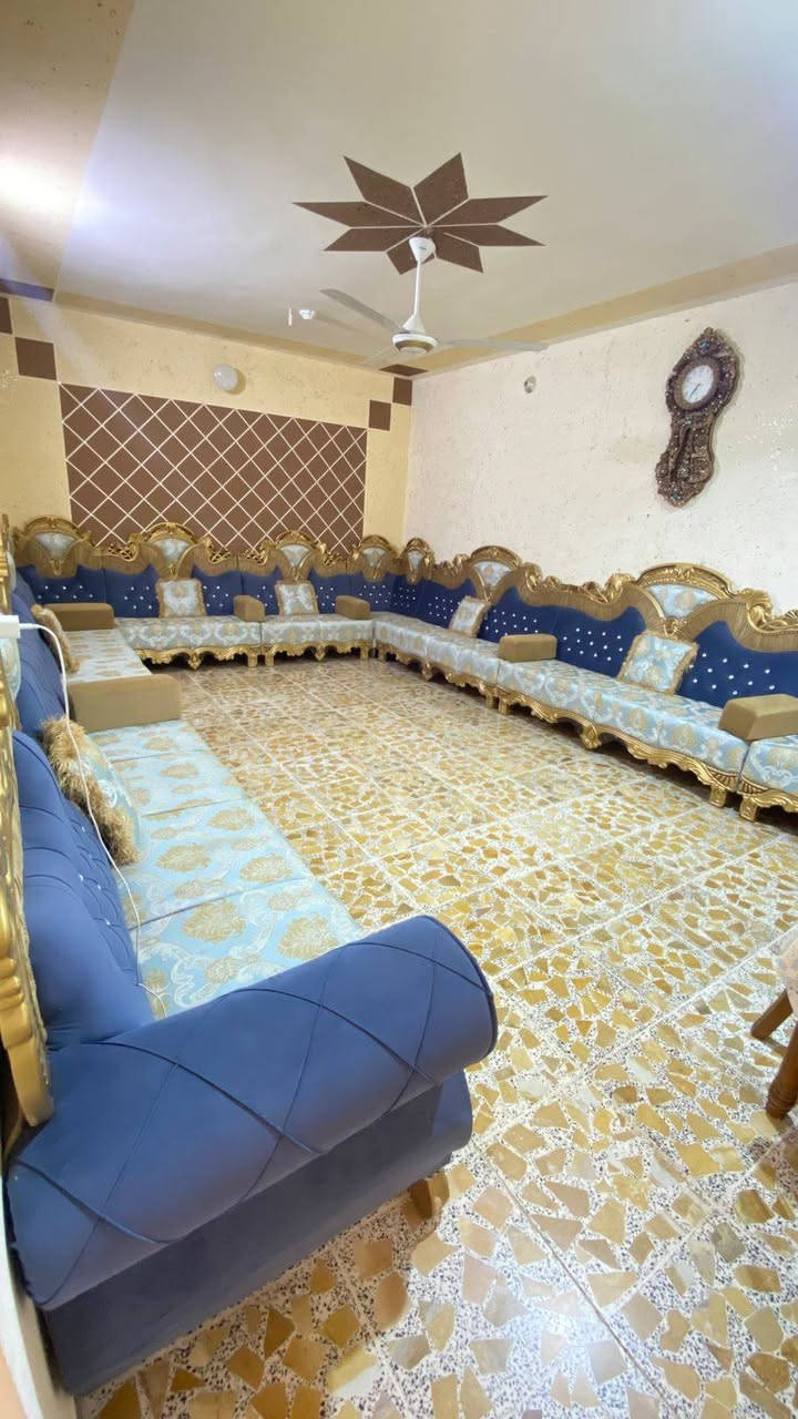 مكلف بالنشر اثاث منزلي كلش نظيف للبيع
كنتور خشب ٤ بوب وب ١٧٥ وبي مجال
هذا التخم حطاطه بمليون و ٦٠٠ وبي مجال
ميز خشب زان ويا ٥ كراسي ب ٣٠٠ وبي مجال
ميز تلفزيون ب ٣٠ وبي مجال
للإستفسار الاتصال على الرقم ***********
