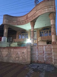 بيت للإيجار • 200م • ناصرية شارع ٣٠