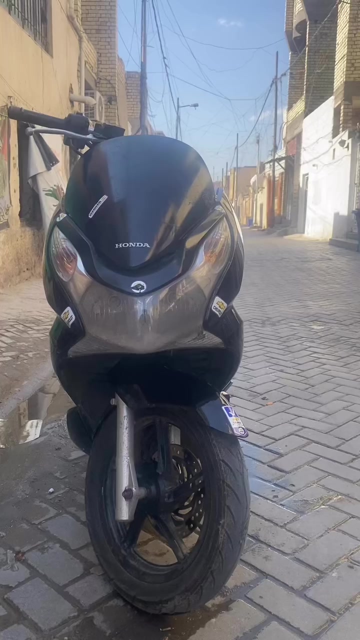 سلام عليكم دراجه جيل الول 1250  
مكان مدينه الصدر رقمي ***********
