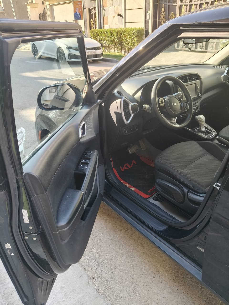 #صول_للبيع 2022
سيارة بيت غير متعوبه 

محرك 2.0 🚗

4 سلندر 🚗

موديل 2022 👌🏻

وارد امريكي اوتماتيك ☝🏼

ماشيه 17000🫴🏼

الفئه GT line

رقم بغداد ومكاني بغداد 🩷

بيها صبغ؟  نعم بيها اجزاء مصبوغه 

بيها سونار؟  نعم سونار موجود

صور الحادث؟  نعم موجوده 

السعر (129)وبيها مجال🙄 

لغد شاصي ومحرك وگير  مكفول 🫡

 للتواصل واتساب ع الرقم 👈🏼 ***********👉🏽
