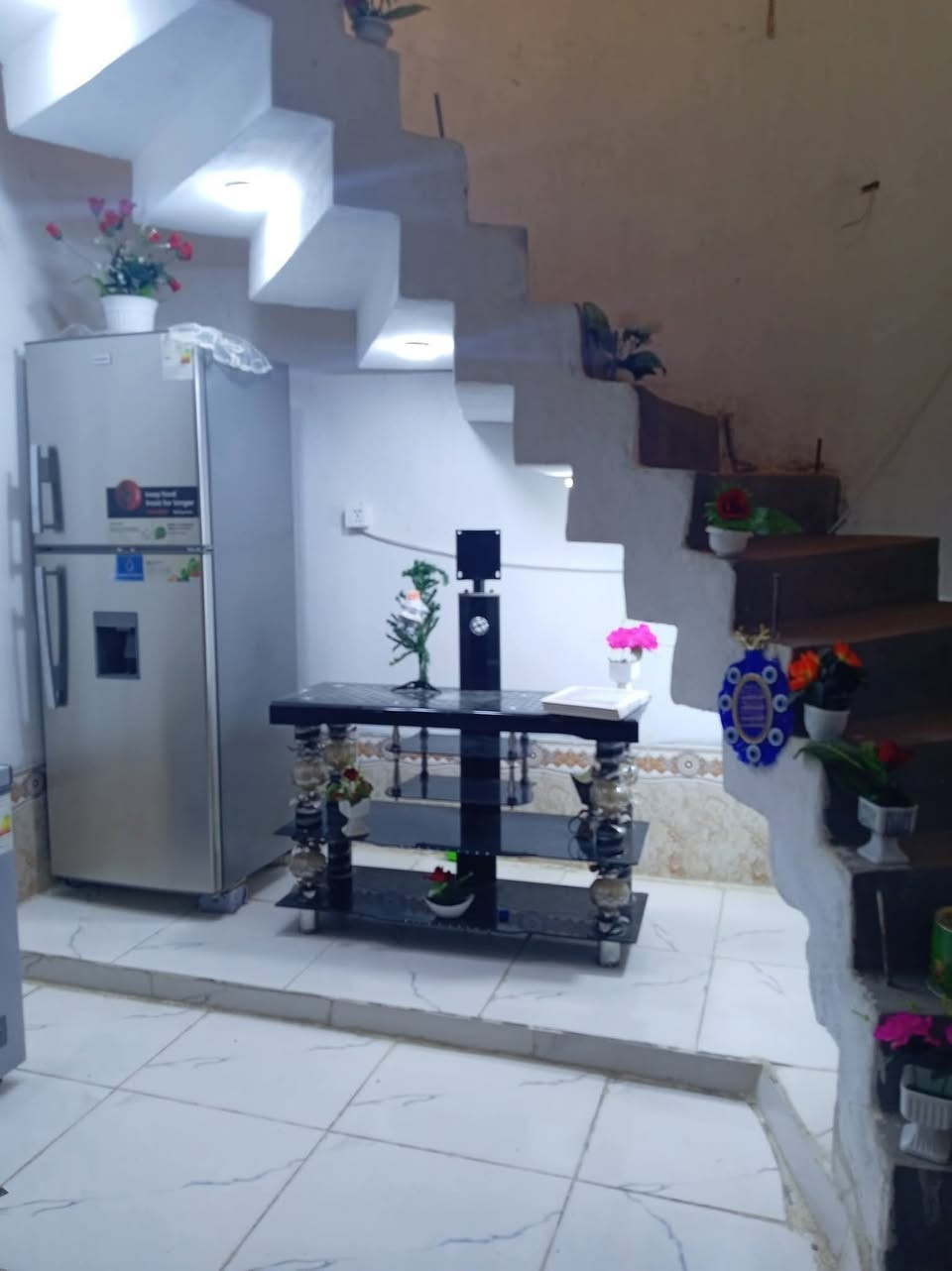 دار بيع حواس قرب المدرسه  الحواس  الاستفسار  ***********
