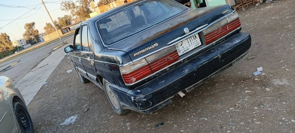 رحبا اخواني سياره كيا بونتياشا لبيع او مراوس  سنويه كارتونيه ماندل راعيهه كير اتوماتيك محرك نضيفات صدر زين يرادلهه ترتيب بطاين الباب السعر 12 ورقه وبيهه مجال رقمي ***********
