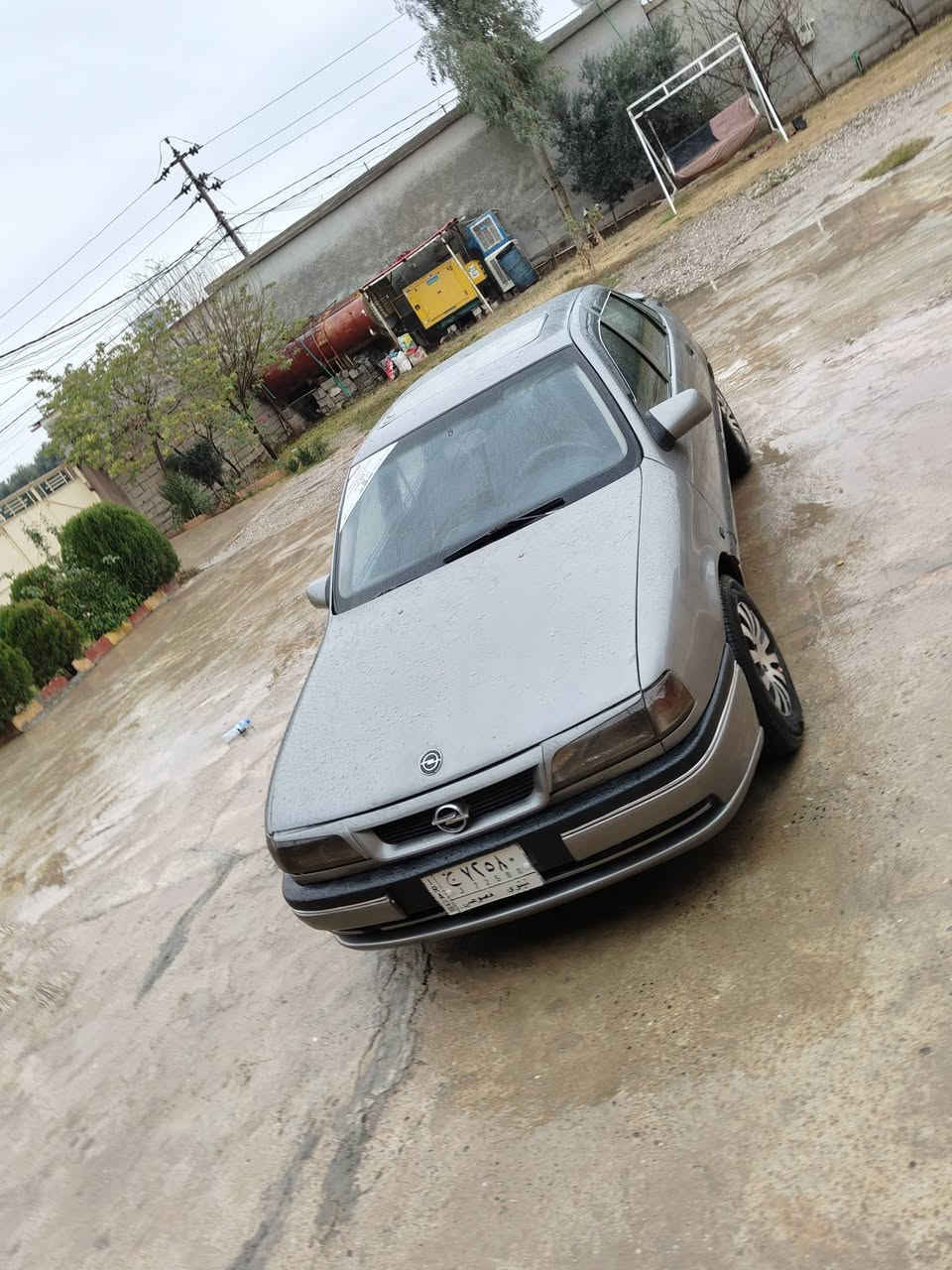 فكترا حجم 18موديل91 رقم الماني نينوى شرط التحويل والوكاله كابون بنزين محرك بي نفخ كير شرط مطوزه جماليه بدون ضرر السعر 45$ /***********/ ***********/مكان سياره موصل جانب الايمن مكلف بالنشر اتصال علئ ارقام موجوده
