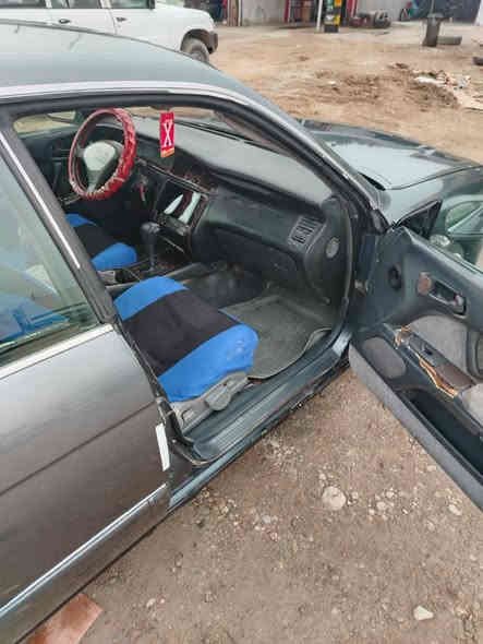 سلام عليكم بطه للبيع مكفوله من الكص والنقل جثه وعيب شرعي كير محرك مكفولات السياره صبق عام الجماليه حداديه جديده واتخم تأير جديد السياره بسمي تحويل مباشر محرك بلادي 2500 رقم السياره واسط العنوان الكوت شيخ سعد الرقم *********** السعر 55 وبيه مجال
