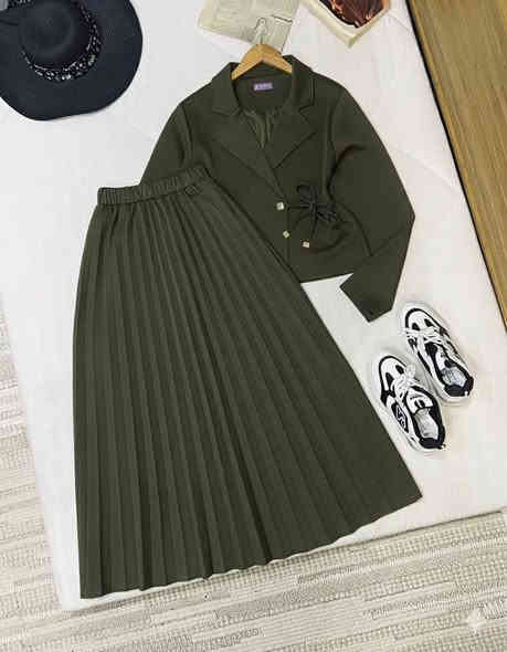 طقم قطعتين يجنن جاكيت+ تنوره كبس
الأستفسار آكتر واتساب ‭0787 592 8266‬
قياس 38-40-42-44-46-48

السعر خاص  😘😋
