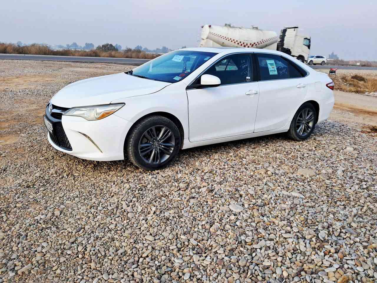 كامري 2017 وارد امريكي  صبغ ٣ قطع بدون دواخل سياره جديده فتحة سقف كشن كهربائي شاشه كبيره تحديد سرعة
مكان ديالى  ***********
