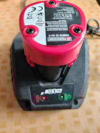 باركسايد • بطاريه وشاحن • الماني اصلي