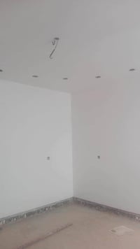 خلفه بياض متفرغ  جص وبورك شغل درجه اولى مساطر وزن تسليم مهندس وحسب الط...