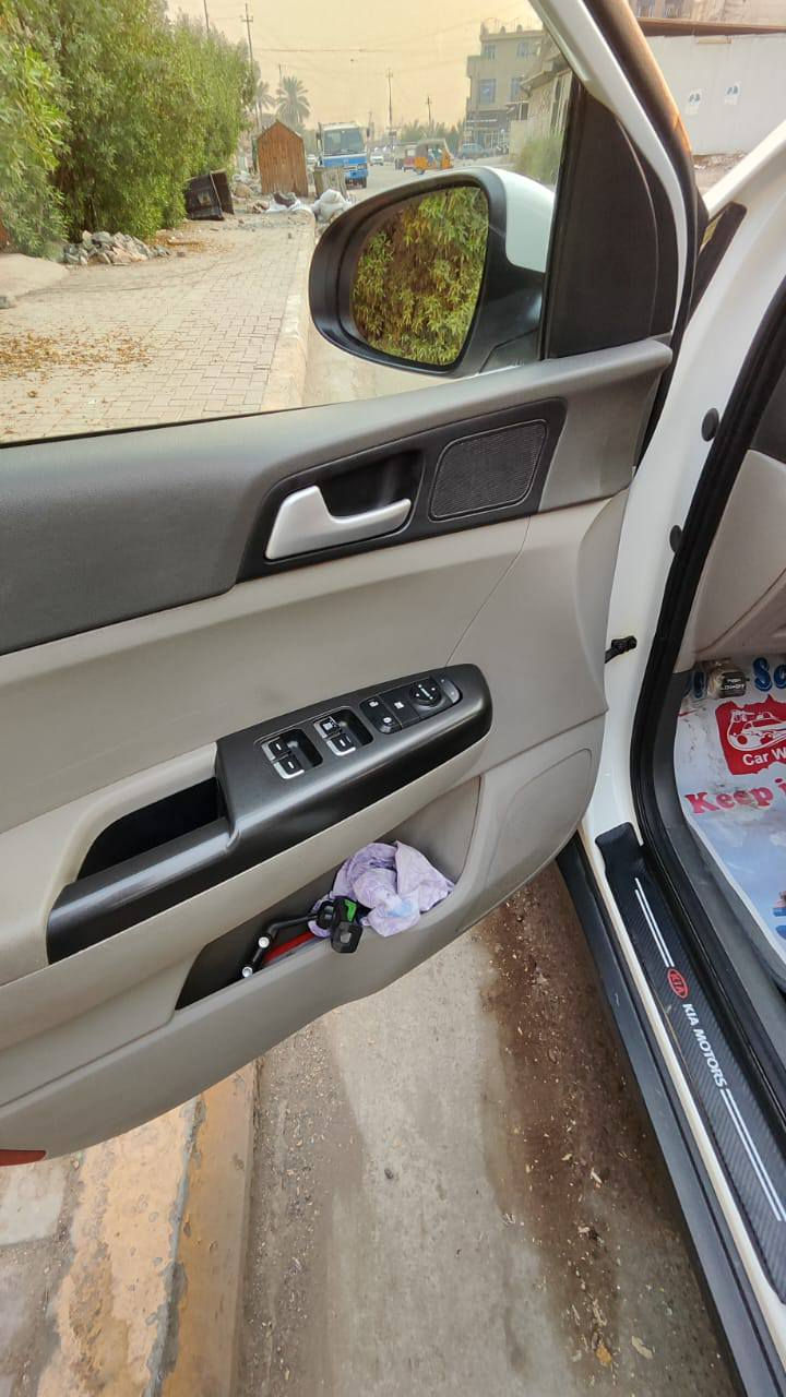 سبورتج 2018 خليجي
بدون ضرر
رقم بغداد مميز 
محرك 2000 
بانوراما 
نص فول 
طخم اطارات جديد
الاطار الاحتياطي غير مستخدم
الدخول كنترول ، التشغيل سويچ عدد 2
باقي المواصفات معروفة
السعر 190 ورقة .
موبايل ***********
