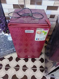 ثلاجة • للبيع