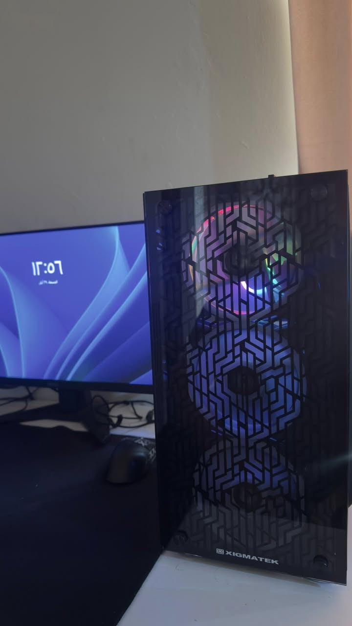السلام عليكم تجميعه مستخدمه للبيع

المواصفات :
CPU: Ryzen 5 5600G

. Deepcool AG400 (120mm)

. ASRock B450M-HDV AM4

. Crucial 16GB (2×8GB) DDR4 3200MHz

. GIGABYTE RTX 3060 12GB

. Netac 128GB SATA SSD

. WD Blue 1TB HDD

. Deepcool PL650D 650W PSU

السعر 950 وبيه مجال بسيط 
مكاني الانبار وعندي توصيل لكل العراق
للتواصل ***********
