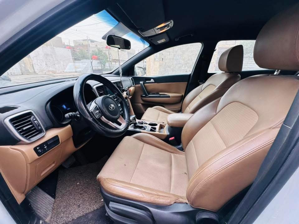 سلام عليكم عندي سيارة سبورتج خليجي 2020 ماشيه 50 الف ما بيها اي اضرار سوه الدعامية وكلش بسيطة يعني طخات رقم السيارة بغداد 
ومكانها بغداد البياع 
قفلها 195 للتواصل عبر الخاص


**إذا كنت صاحب هذا الإعلان وتريد حذفه لأي سبب، رجاءا أرسل رسالة إلى الدعم الفني**