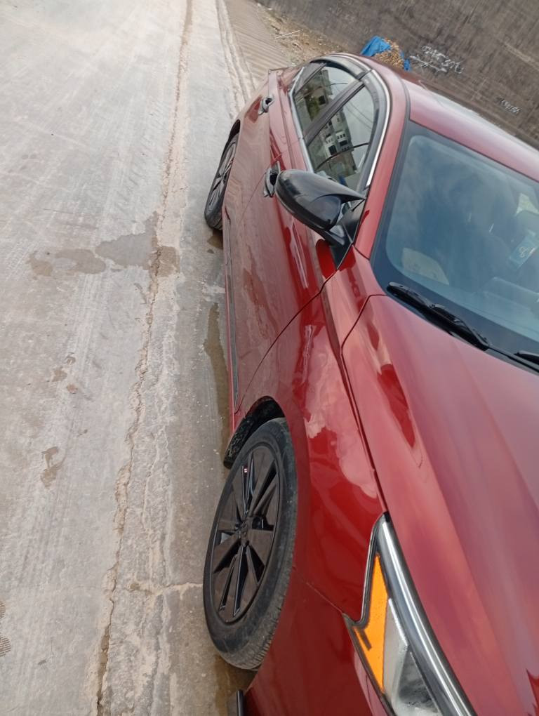 للبيع التيما موديل 21 سنويه جديد بي بابين وجملغ وشبر هيلال وبي جاملغ بارد كدام وره كبس مواصفت فول بصمه سلايت تبريد تدفئه كله شرط سعره 140 وبي مجال وهذا رقمي بي واتسب *********** كركوك, العراق
