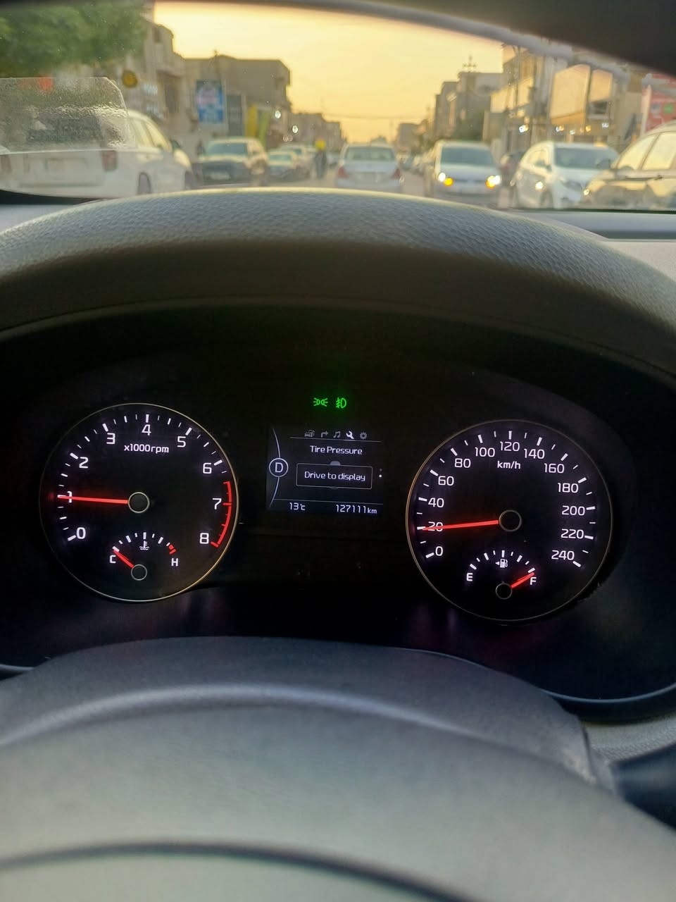 السلام عليكم
سبورتج 2018 خليجي
محرك GDI 2.4 AWD
فول مواصفات
مواصفات الجيتي لاين  بس بدون صندوك الكهرباء والتبريد بلكشنات
  غرفتها نضيفه بلادي جانت مغلفه من اول يوم كشنات سبورت حضن لونين جلد مخرم
حداديتها جديده تايراتها نص عمر بطاريه جديده
دسكات دبل لنك جديده يعني السياره مناقصها شي حتى حمام متحتاج
دهن كير جديد تم تبديله على ضوء الكتلوك بعد ماعبرت ال 120 الف كيلو
بلاديه على وضع الشركه لا مبدل بيها شي ولا عاطل  بيها  شي ولا مبرمجه 
السياره اخذتها زيرو بسنتها وعلى ايدي ومكفوله من كلشي الا من رصعات على الجانب الايسر تتصلح بارد او بي دي ار اني ممشتغلها مخليها على وضعها
ماشيه 127 الف كيلو

   متواجد بغداد بحي الجهاد وحي الحسين والسيديه
رقمي *********** ومتوفر واتس اب
السياره عارضها 185  وبيها مجال ان شاء الله
